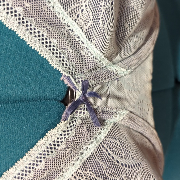 40DD Cacique Unlined Full Coverage Modern Lace bra Teal - Picture 2 of 7